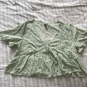ZAFUL light green crop top